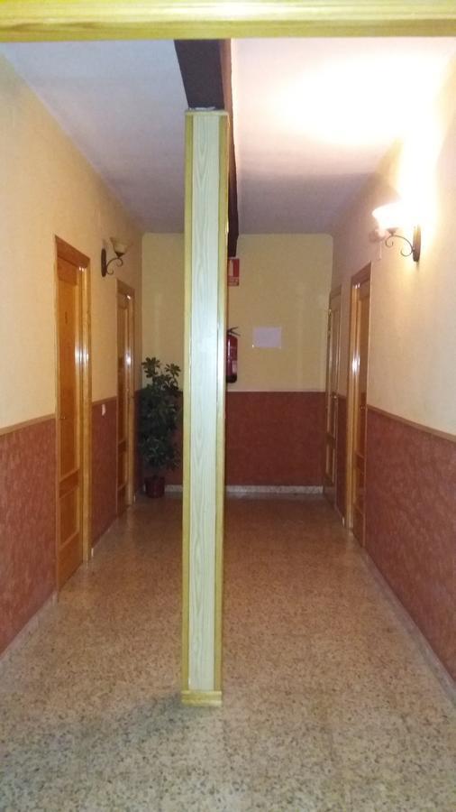 Hostal Sesena Exterior foto